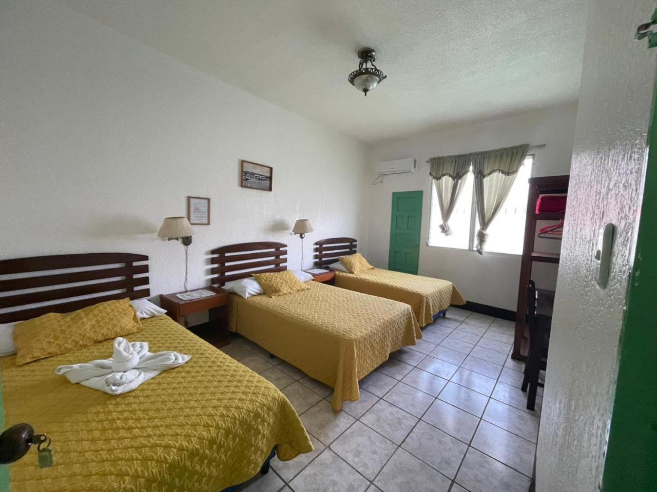Hotel Sabana Flores Eksteriør billede